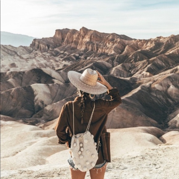 Zara handmade pompom backpack blogger fav - Picture 2 of 8